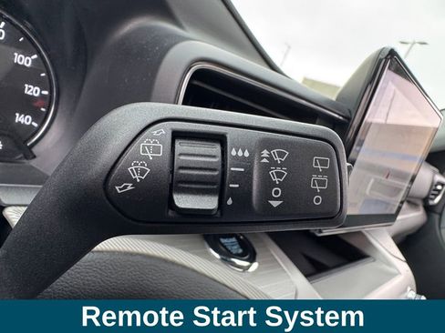 Used 2024 Ford Explorer XLT w/ Equipment Group 202A image 14