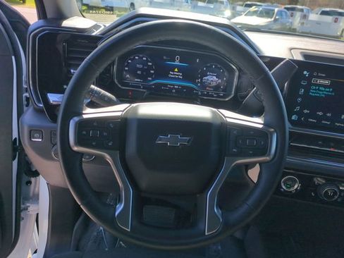 Used 2024 Chevrolet Silverado 1500 RST AWD/4WD image 14