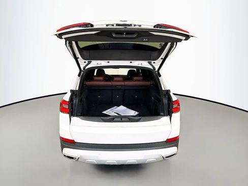 Used 2022 BMW X5 xDrive40i w/ Premium Package image 27