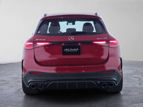 Used 2026 Mercedes-Benz GLC 43 AMG 4MATIC image 4