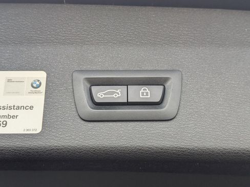 Used 2017 BMW X1 xDrive28i image 12