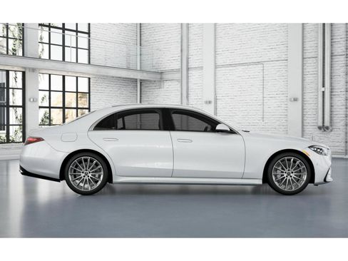 New 2026 Mercedes-Benz S 580 4MATIC Sedan image 9