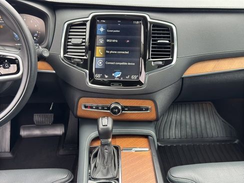 Used 2020 Volvo XC90 T6 Inscription w/ Protection Package image 19