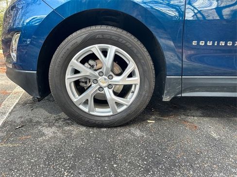 Used 2021 Chevrolet Equinox LT image 27