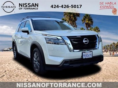 Certified 2024 Nissan Pathfinder SV
