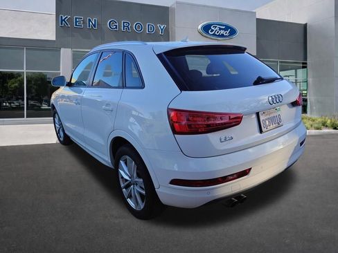 Used 2018 Audi Q3 2.0T Premium w/ Convenience Package image 5