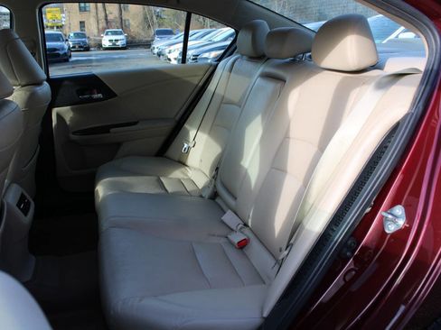Used 2015 Honda Accord Touring image 27