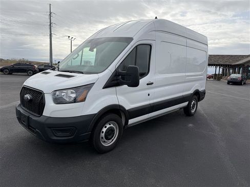 Used 2023 Ford Transit 250 148 High Roof RWD image 4