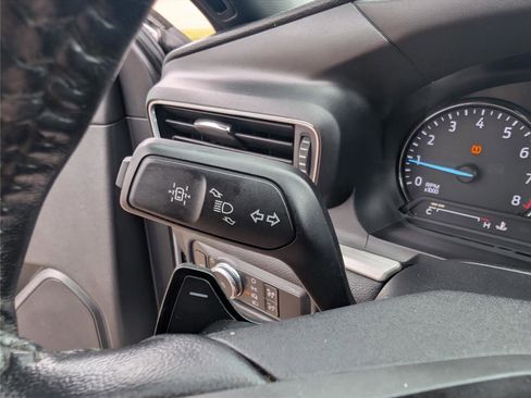 Used 2020 Ford Explorer XLT w/ Equipment Group 202A RWD image 24