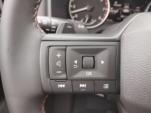 New 2026 Nissan Rogue SV AWD/4WD image 17