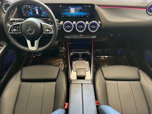 Used 2023 Mercedes-Benz GLA 250 image 13