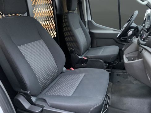 Used 2024 Ford Transit 250 Low Roof w/ Exterior Upgrade Package image 17