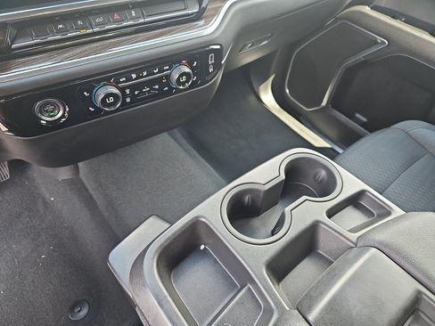 Used 2023 Chevrolet Silverado 1500 LT AWD/4WD image 27
