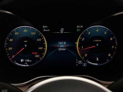 Used 2021 Mercedes-Benz GLC 300 4MATIC image 13