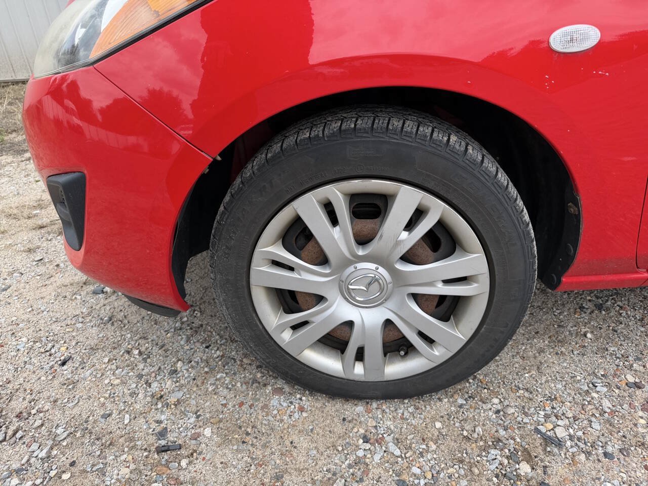 Used 2013 MAZDA MAZDA2 Sport FWD image 9