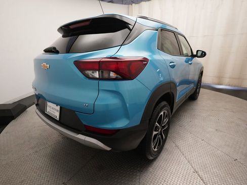 Used 2025 Chevrolet TrailBlazer LT AWD/4WD image 13