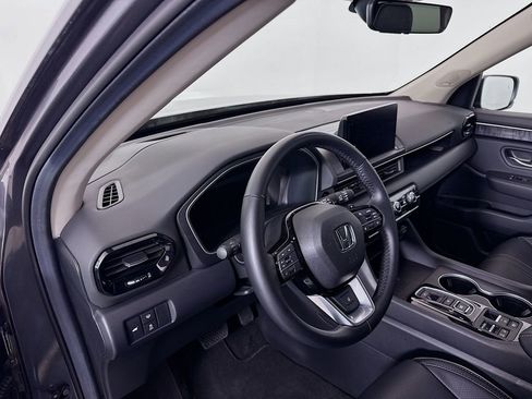 Used 2025 Honda Pilot Elite image 9