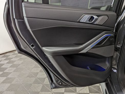 Certified 2024 BMW X6 M60i w/ Dynamic Handling Package image 43