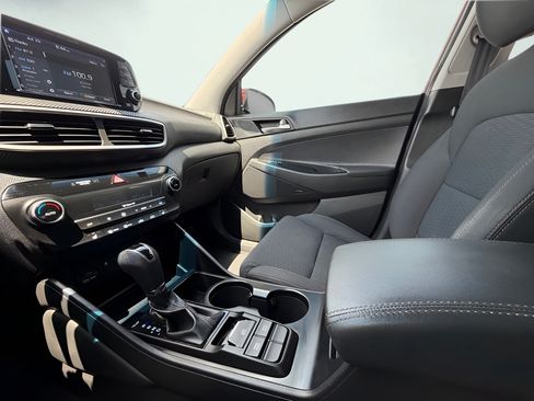 Used 2019 Hyundai Tucson Sport FWD image 66