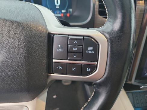 Certified 2023 Ford Expedition Limited image 23