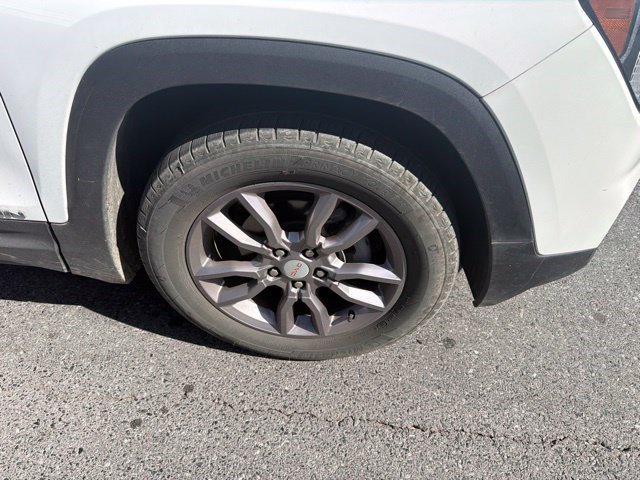 Used 2024 GMC Terrain SLT w/ LPO, Floor Liner Package AWD/4WD image 2