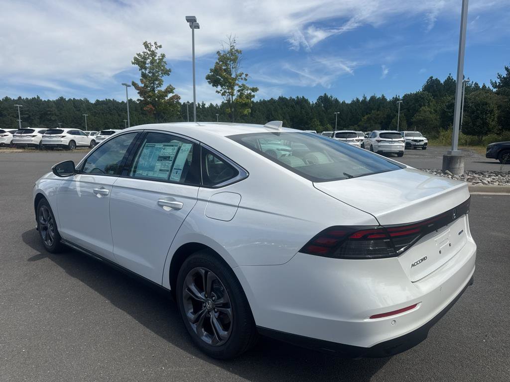 New 2026 Honda Accord Hybrid EX-L image 5