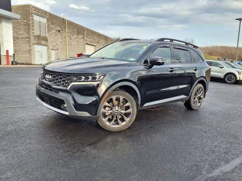 Certified 2023 Kia Sorento SX Prestige image 3