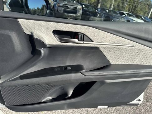 Certified 2025 Toyota Camry XLE image 15