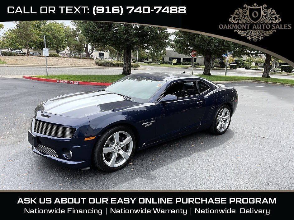 Used 2010 Chevrolet Camaro SS w/ RS Package RWD image 4