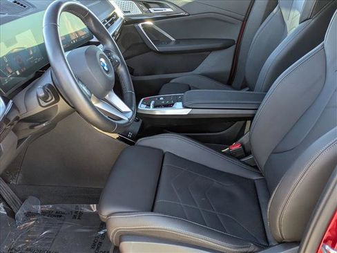 Used 2024 BMW X2 xDrive28i w/ Premium Package image 16