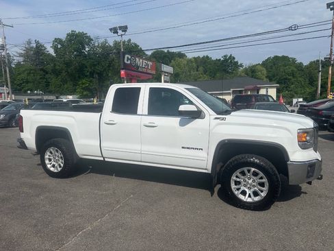 Used 2014 GMC Sierra 1500 SLE w/ SLE Value Package AWD/4WD image 2
