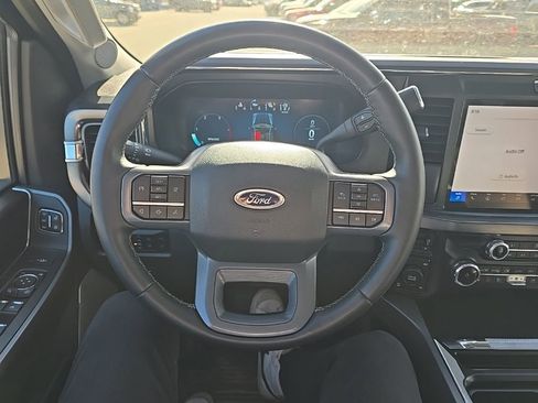 Used 2025 Ford F250 Lariat w/ Black Appearance Package AWD/4WD image 19