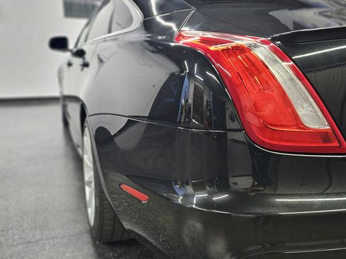 Used 2018 Jaguar XJ R-Sport image 26