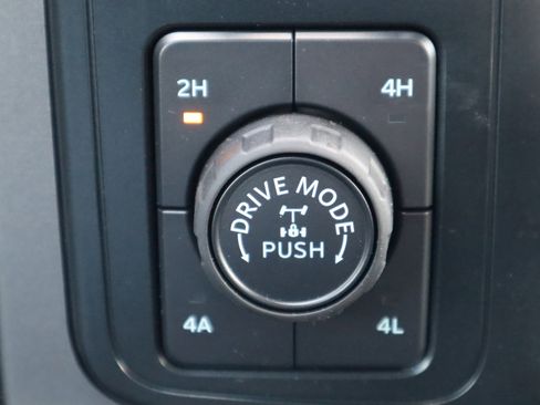 New 2025 Ford F150 Lariat w/ Equipment Group 501A Mid image 23