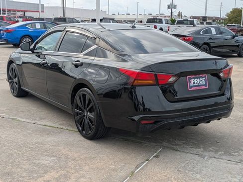 Used 2022 Nissan Altima 2.5 SV image 7