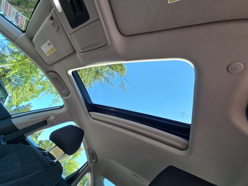 Used 2025 Honda Accord SE image 28