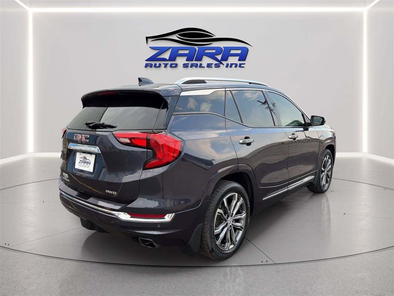 Used 2019 GMC Terrain Denali w/ Advanced Safety Package AWD/4WD image 7