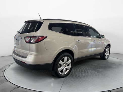 Used 2017 Chevrolet Traverse LT w/ Style and Technology Package AWD/4WD image 5