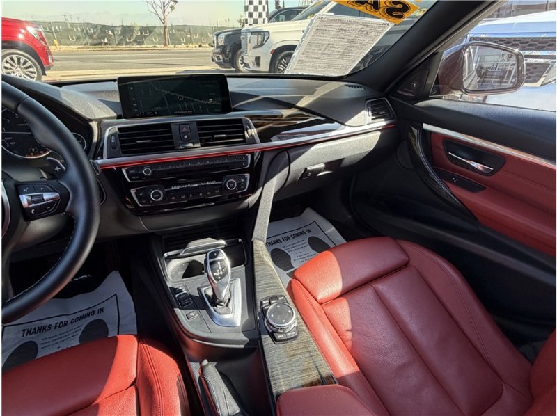 Used 2017 BMW 340i Sedan RWD image 39