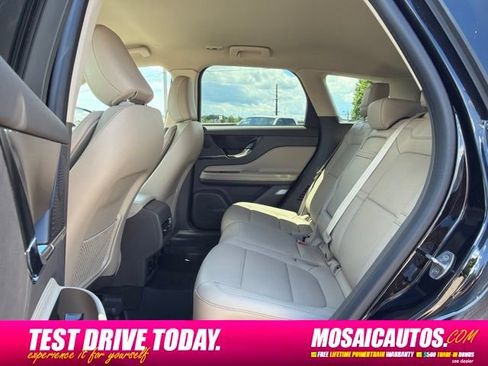 Used 2024 Lincoln Corsair AWD w/ Equipment Group 101A image 21