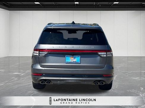 Certified 2025 Lincoln Aviator Reserve w/ Equipment Group 201A AWD/4WD image 4