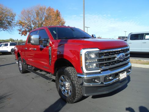 Used 2023 Ford F350 King Ranch w/ Chrome Package image 2
