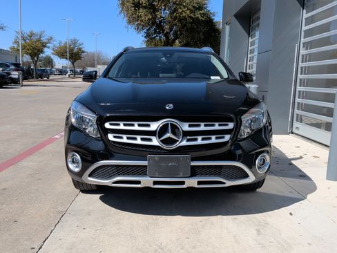 Used 2018 Mercedes-Benz GLA 250 4MATIC image 3