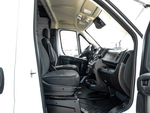 Used 2023 RAM ProMaster 2500 FWD image 31