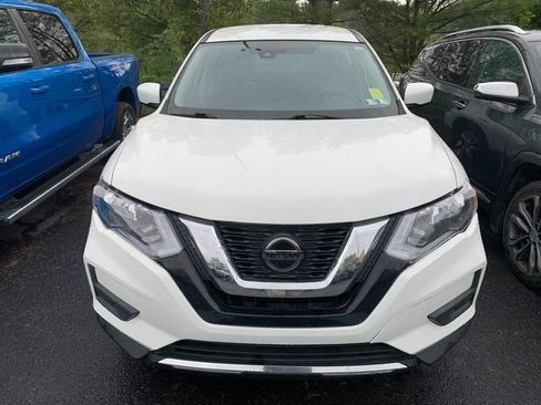 Used 2020 Nissan Rogue S FWD image 10