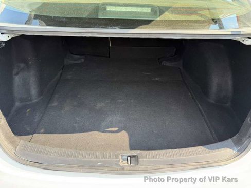 Used 2021 Toyota Corolla LE FWD image 22