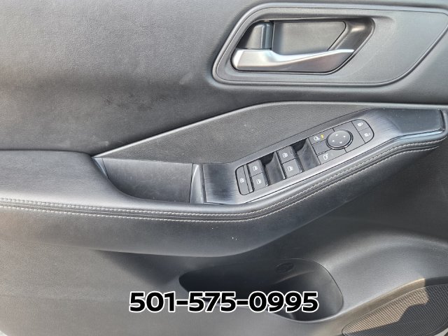 Used 2024 Nissan Rogue SV AWD/4WD image 34