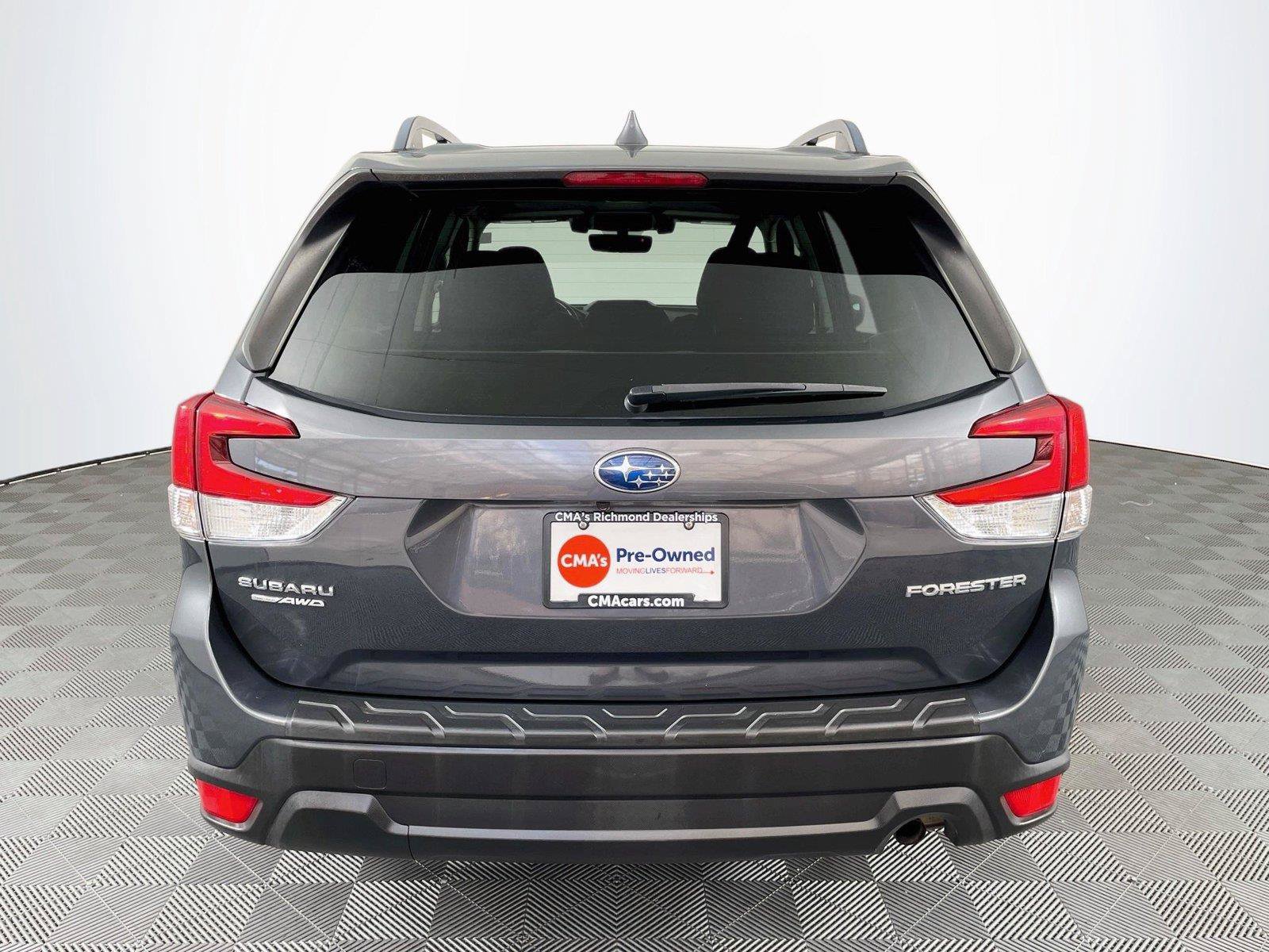 Used 2021 Subaru Forester Premium AWD/4WD image 7