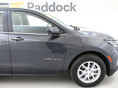 Used 2023 Chevrolet Equinox LT image 10