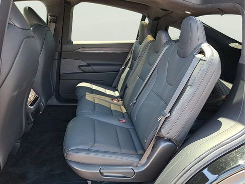 Used 2024 Tesla Model X AWD/4WD image 8